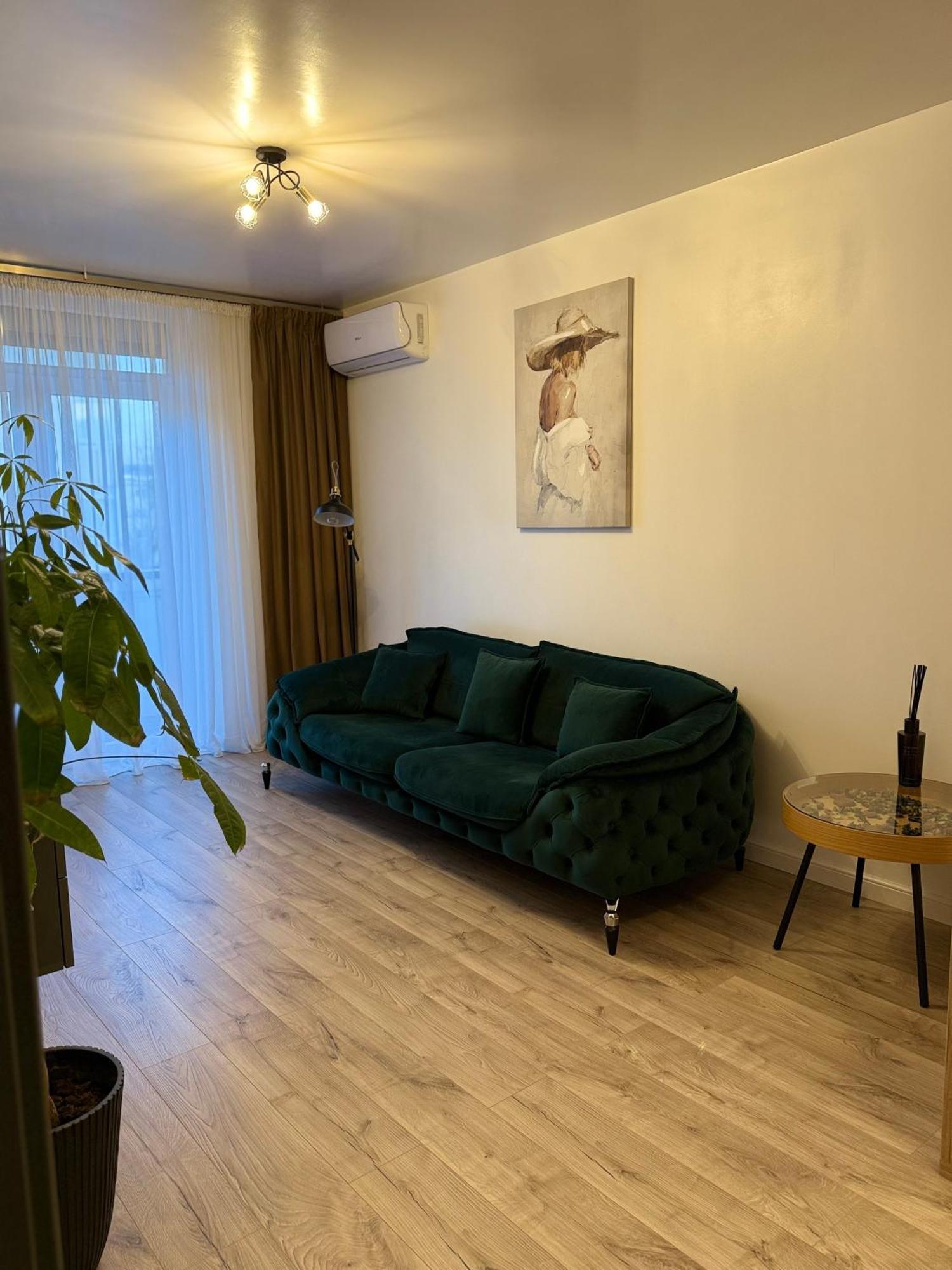 Illy Home Ramnicu Valcea Bagian luar foto