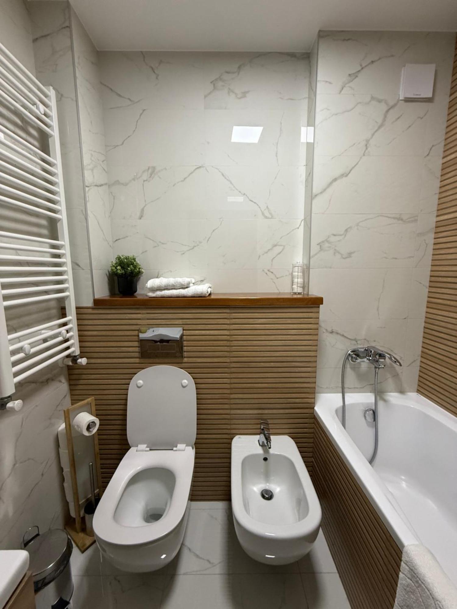 Illy Home Ramnicu Valcea Bagian luar foto